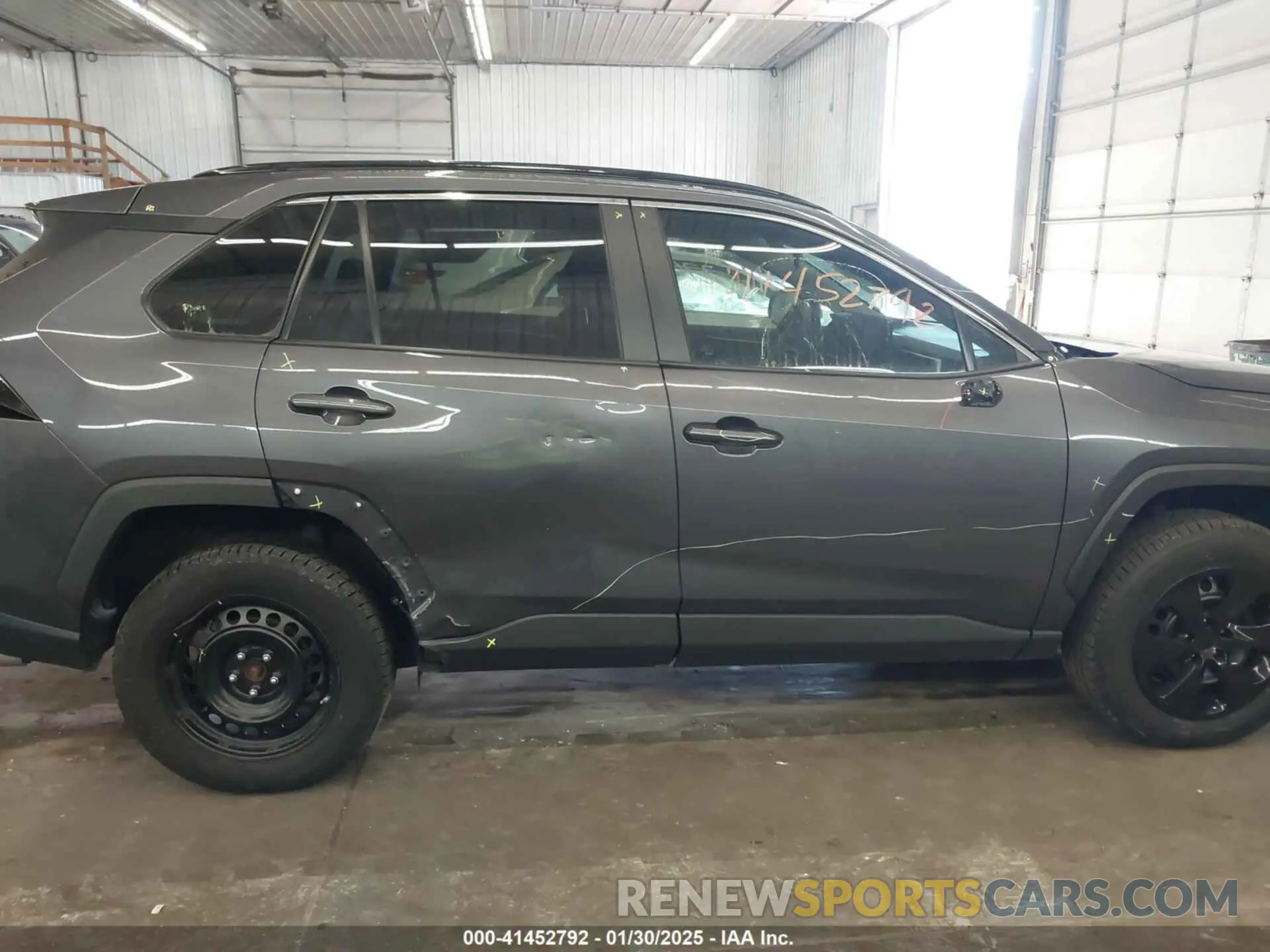 6 Photograph of a damaged car 2T3F1RFV4MW185783 TOYOTA RAV4 2021