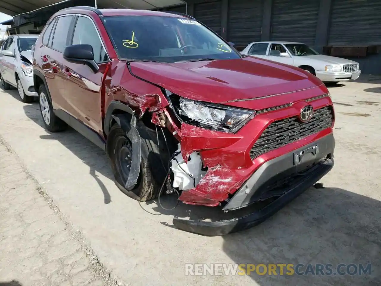 1 Photograph of a damaged car 2T3F1RFV4MW191423 TOYOTA RAV4 2021