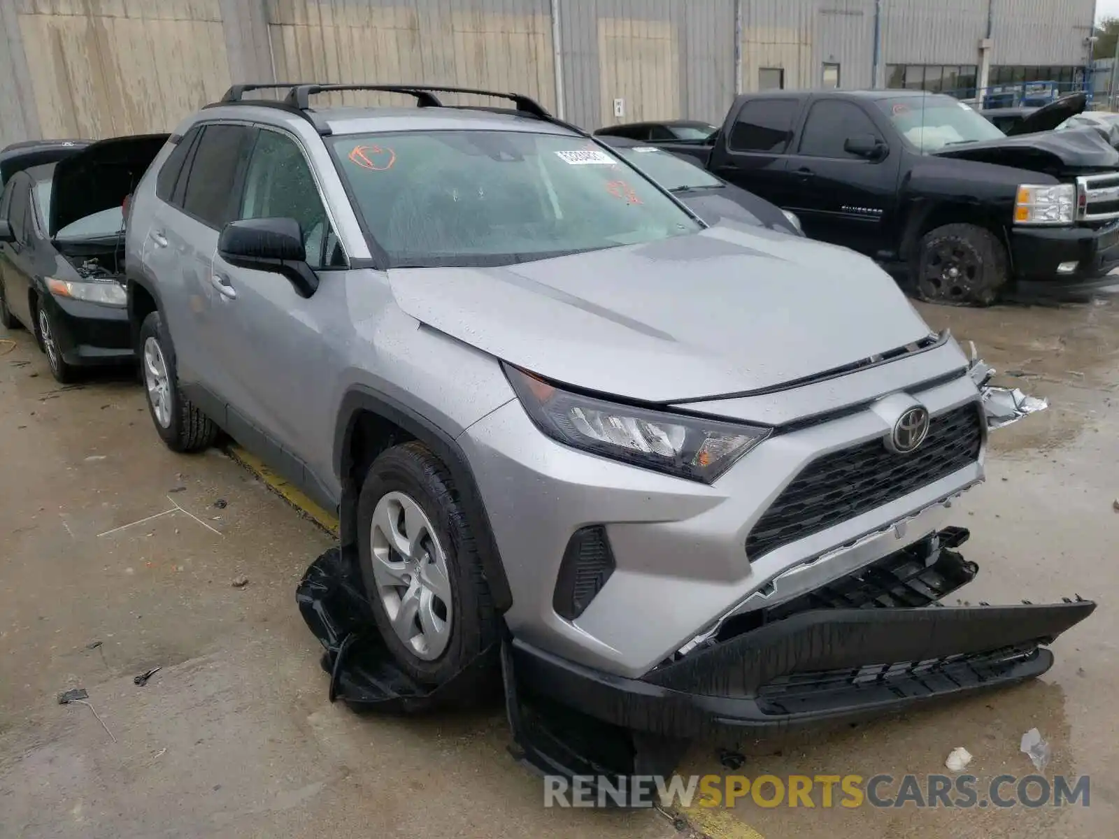 1 Photograph of a damaged car 2T3F1RFV5MC173000 TOYOTA RAV4 2021