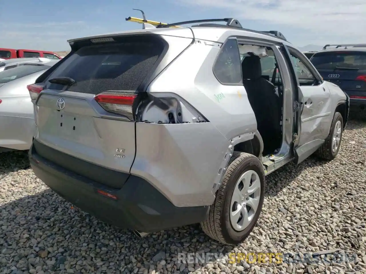 4 Photograph of a damaged car 2T3F1RFV5MC201085 TOYOTA RAV4 2021