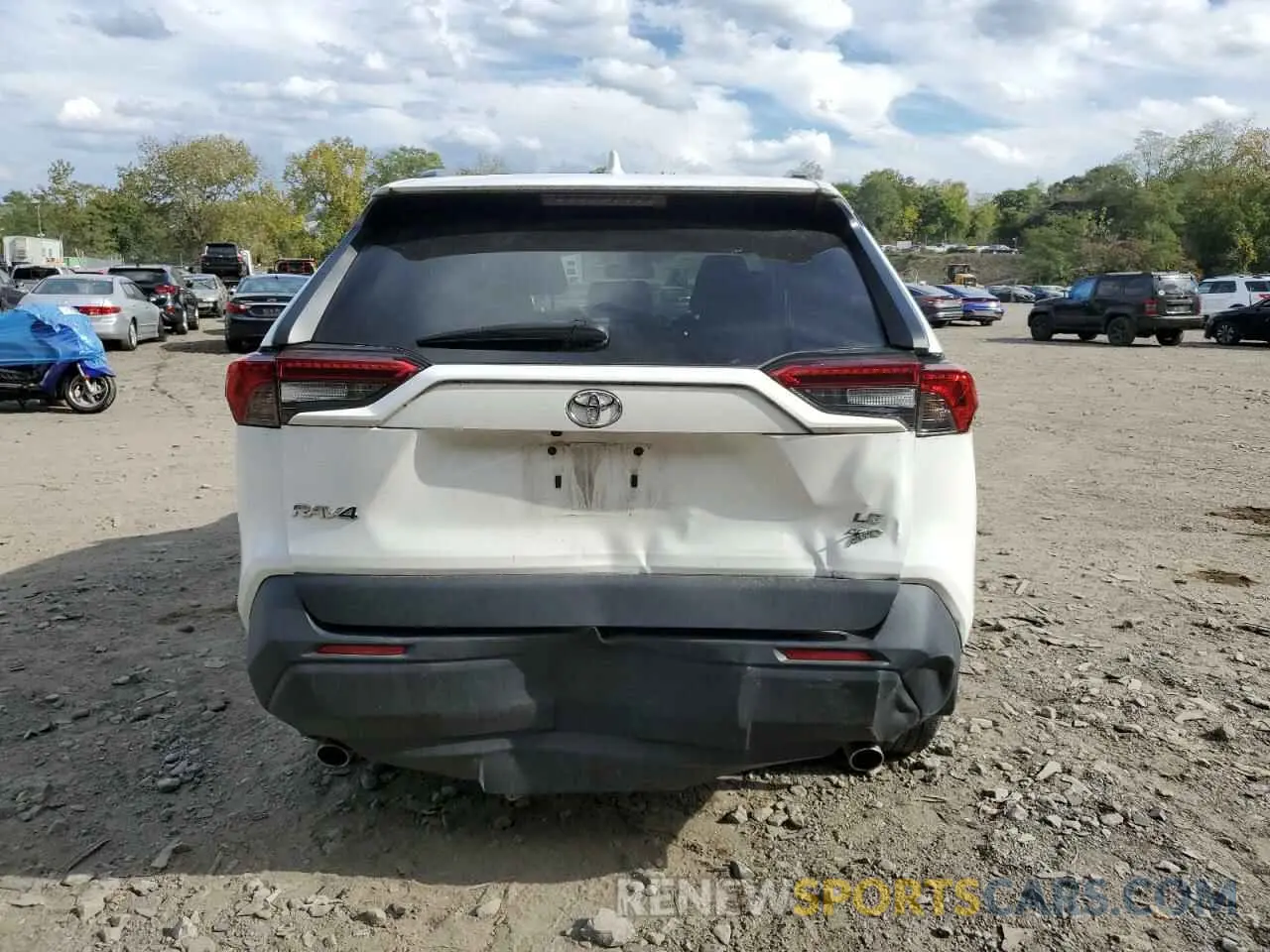 6 Photograph of a damaged car 2T3F1RFV5MC211163 TOYOTA RAV4 2021