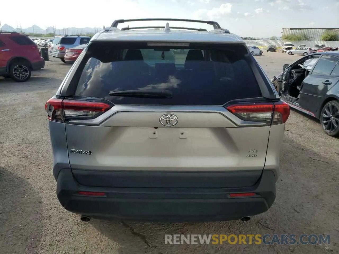 6 Photograph of a damaged car 2T3F1RFV5MC218629 TOYOTA RAV4 2021