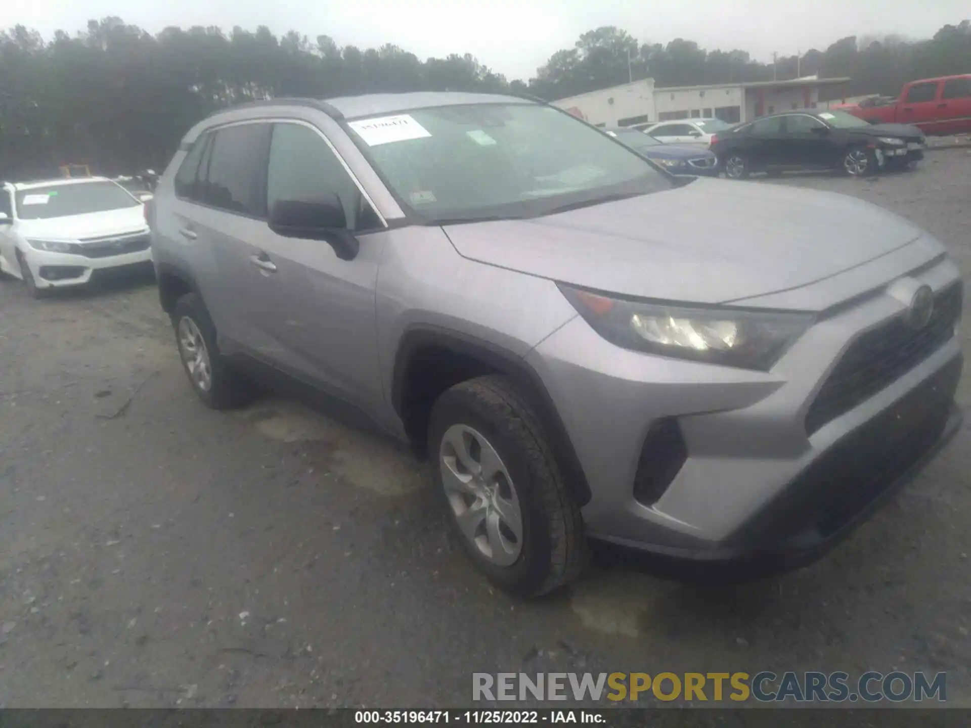 1 Photograph of a damaged car 2T3F1RFV5MW192998 TOYOTA RAV4 2021