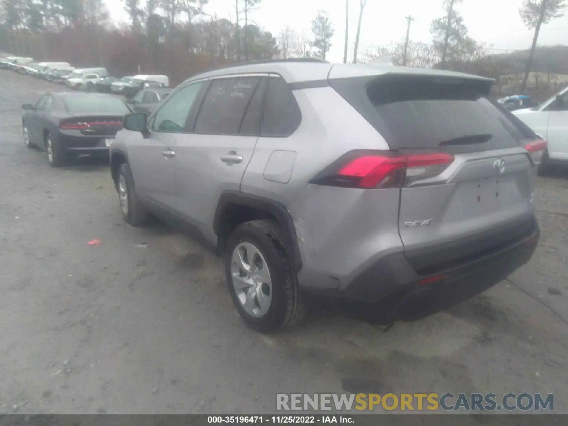 3 Photograph of a damaged car 2T3F1RFV5MW192998 TOYOTA RAV4 2021