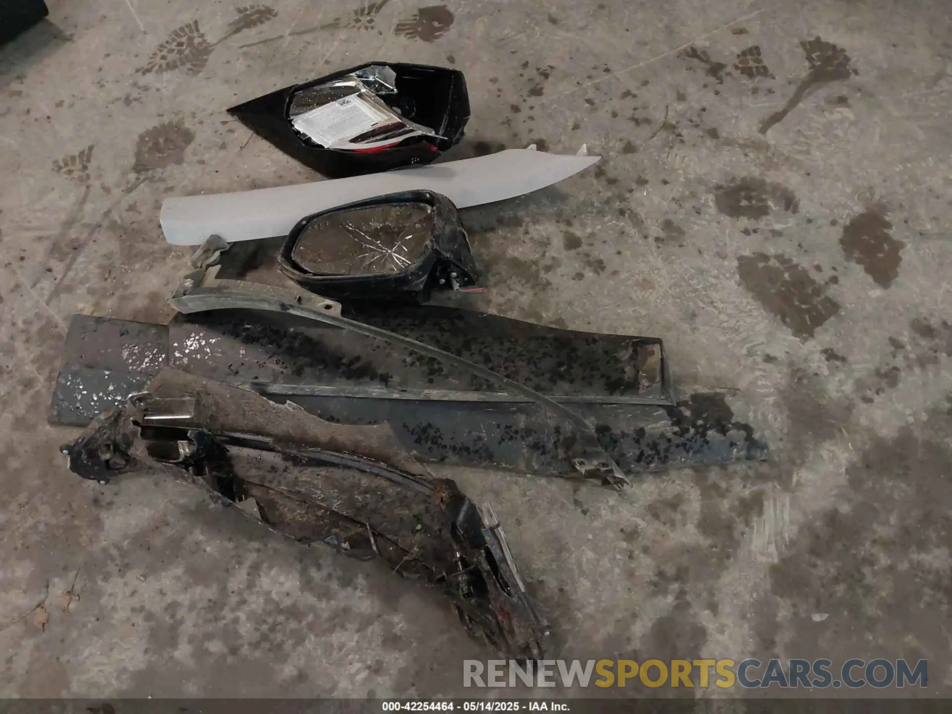 12 Photograph of a damaged car 2T3F1RFV6MC146405 TOYOTA RAV4 2021