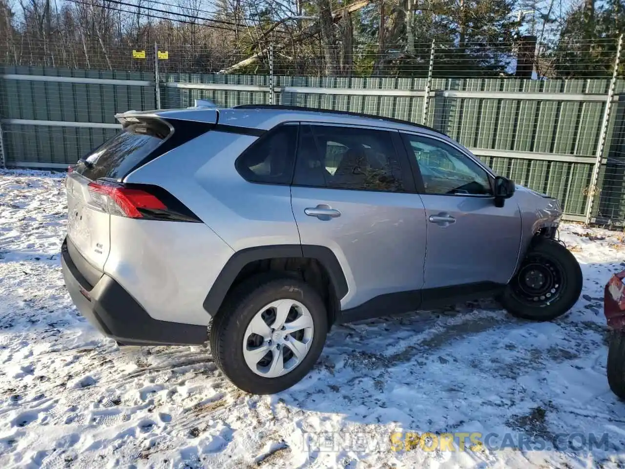 3 Photograph of a damaged car 2T3F1RFV6MC221510 TOYOTA RAV4 2021