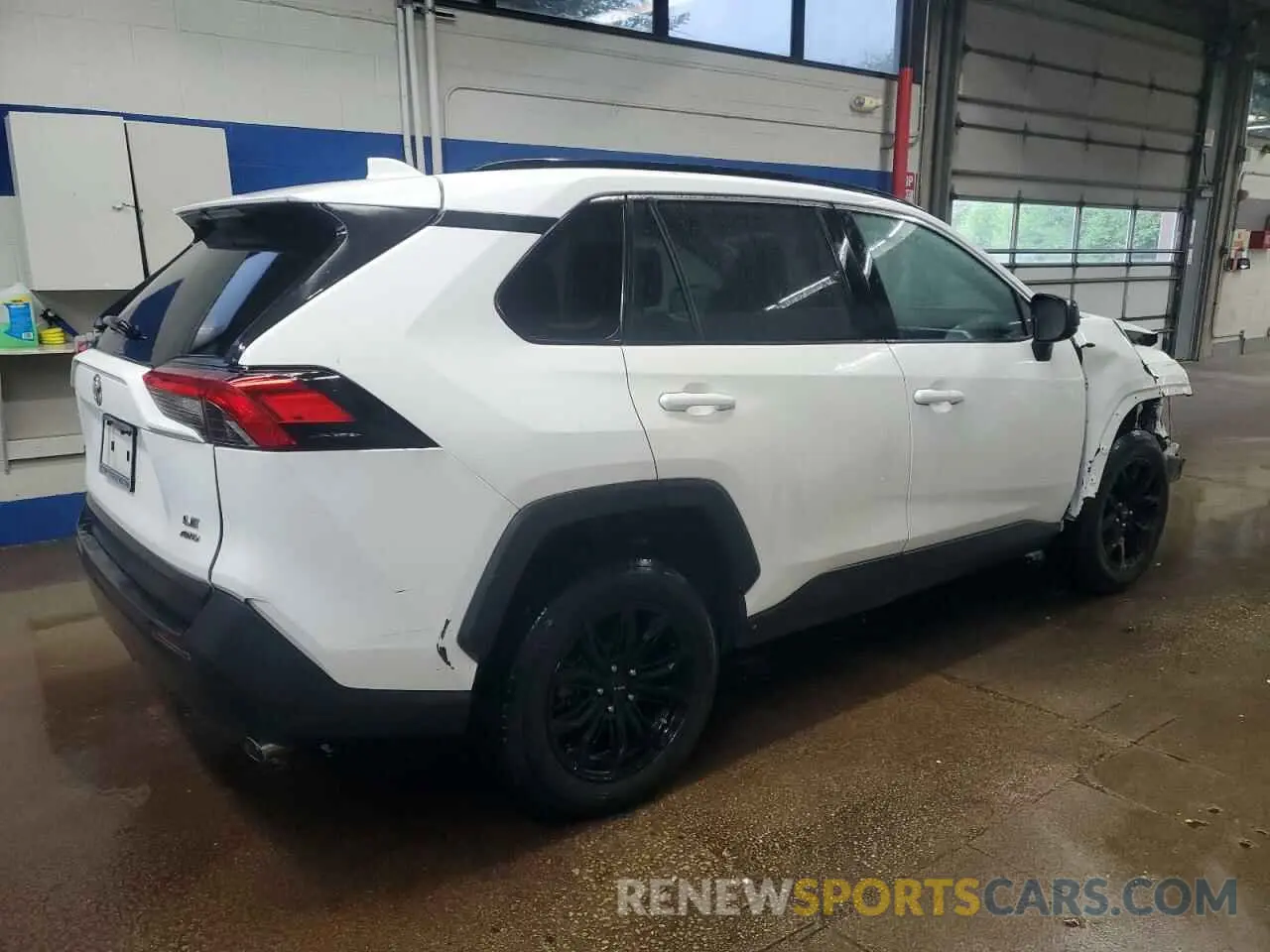 3 Photograph of a damaged car 2T3F1RFV6MC256385 TOYOTA RAV4 2021