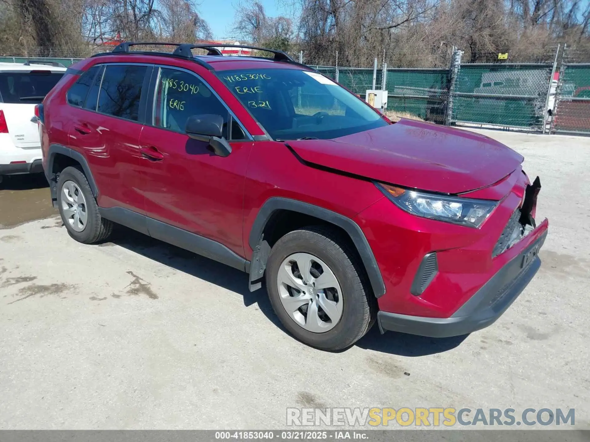 1 Photograph of a damaged car 2T3F1RFV6MW153188 TOYOTA RAV4 2021