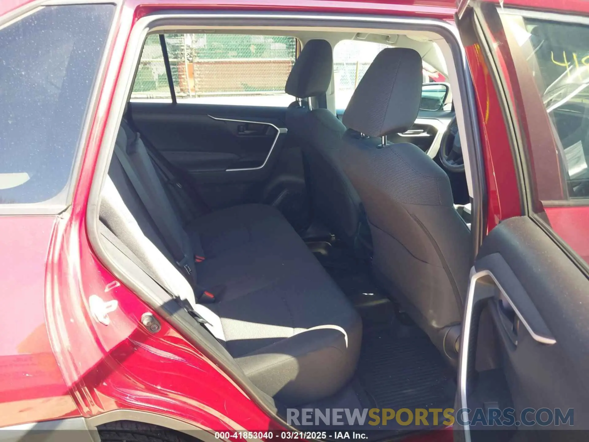 8 Photograph of a damaged car 2T3F1RFV6MW153188 TOYOTA RAV4 2021