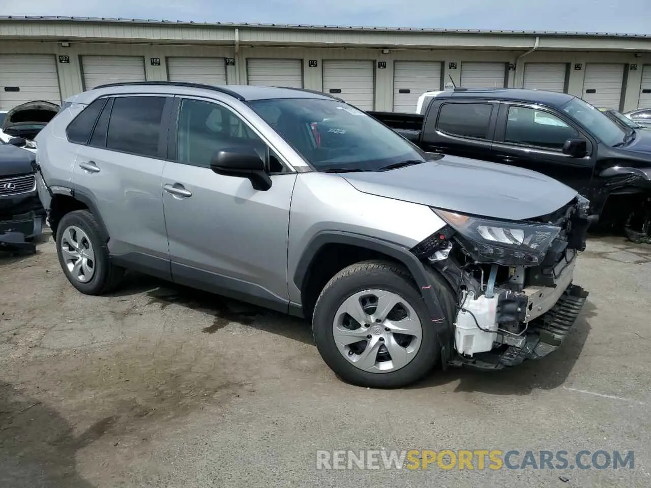 4 Photograph of a damaged car 2T3F1RFV6MW153434 TOYOTA RAV4 2021