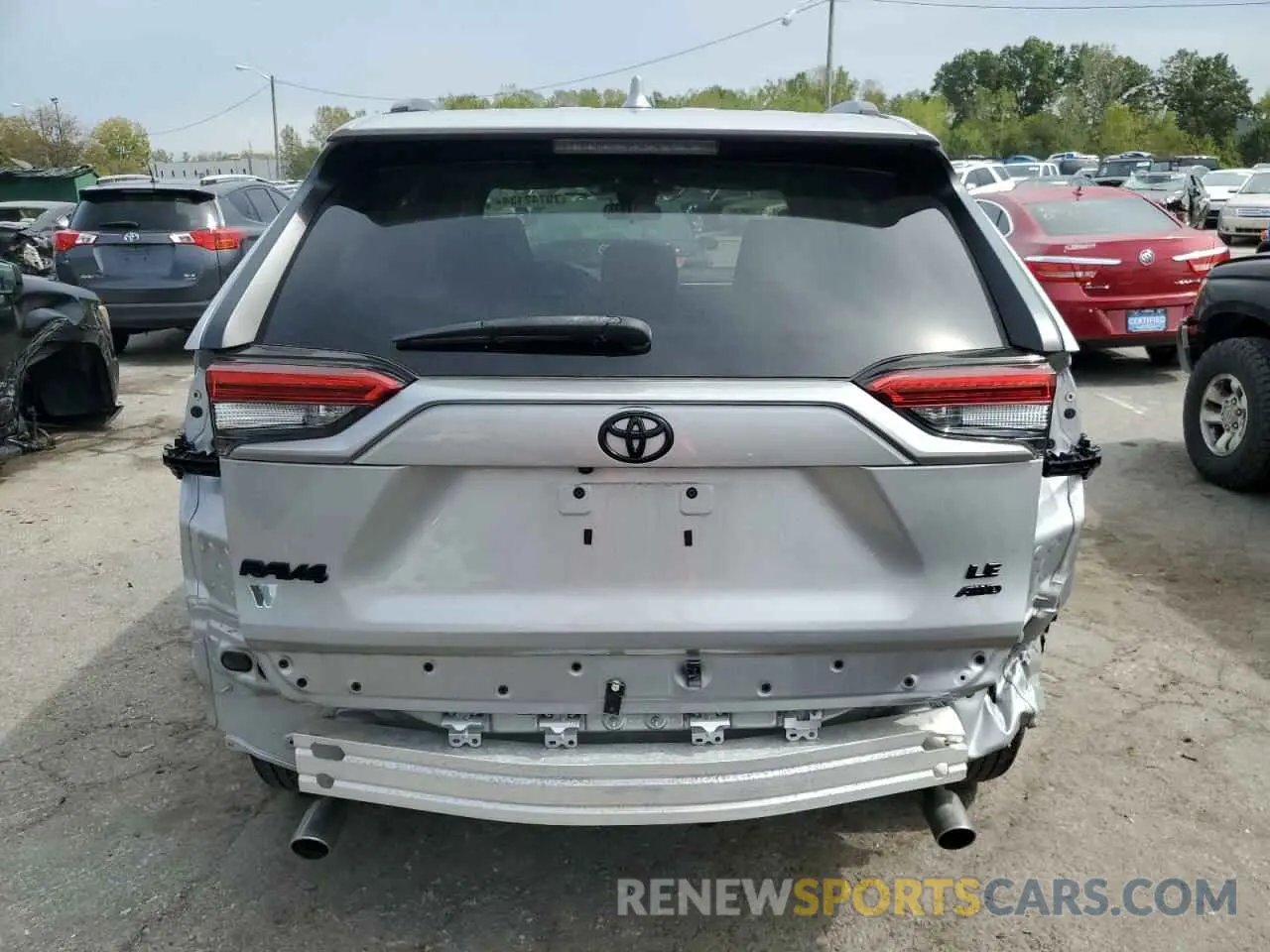 6 Photograph of a damaged car 2T3F1RFV6MW153434 TOYOTA RAV4 2021