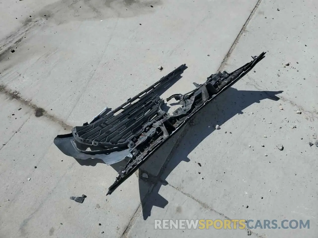 13 Photograph of a damaged car 2T3F1RFV6MW185283 TOYOTA RAV4 2021