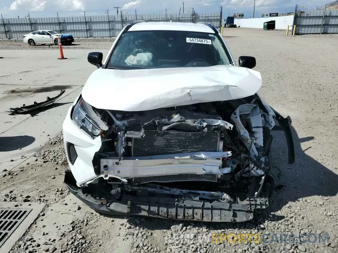 5 Photograph of a damaged car 2T3F1RFV6MW185283 TOYOTA RAV4 2021