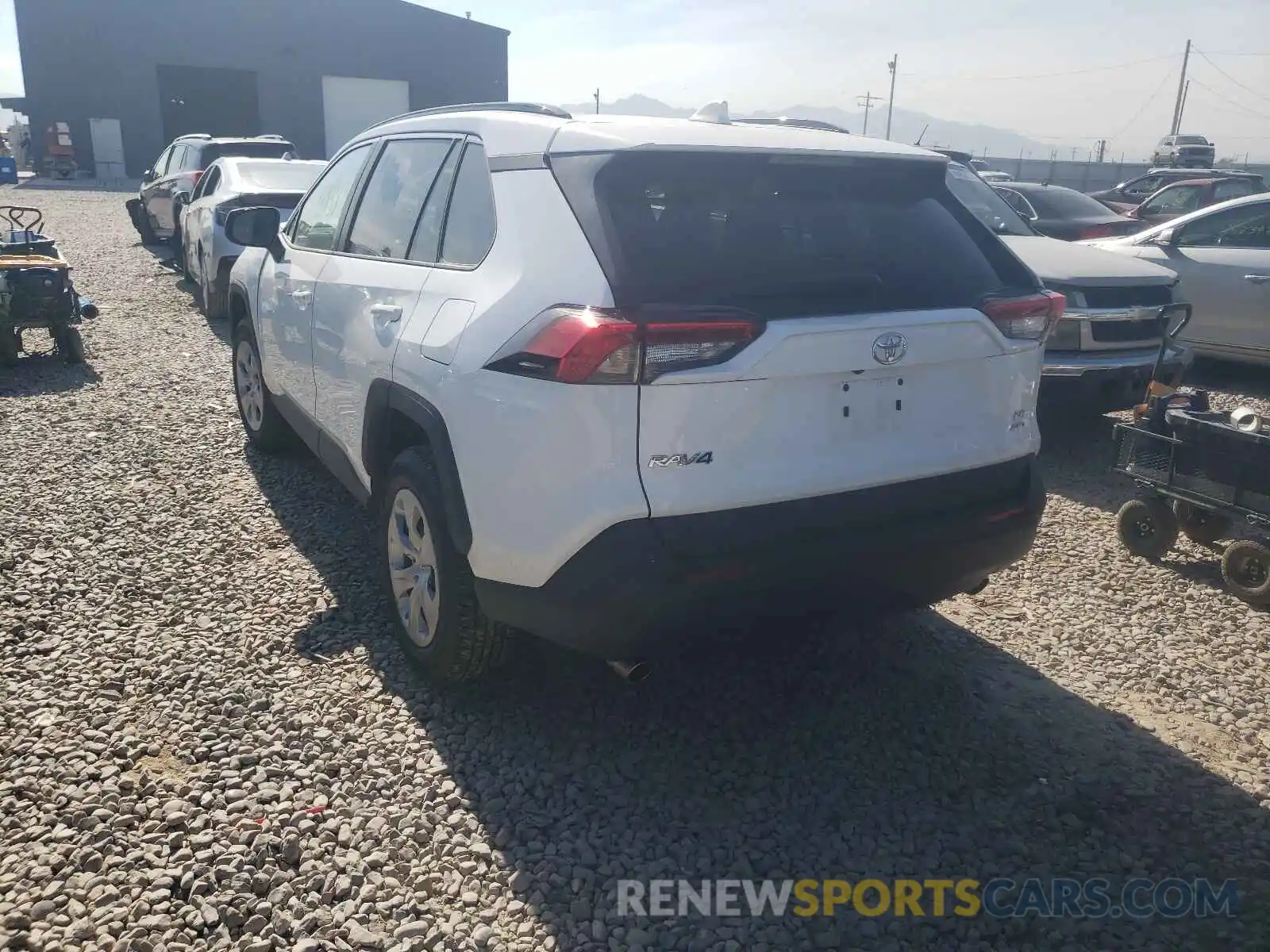 3 Photograph of a damaged car 2T3F1RFV6MW185915 TOYOTA RAV4 2021