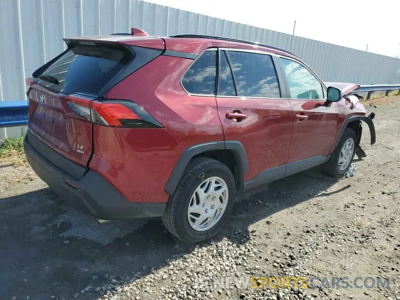 3 Photograph of a damaged car 2T3F1RFV6MW200347 TOYOTA RAV4 2021