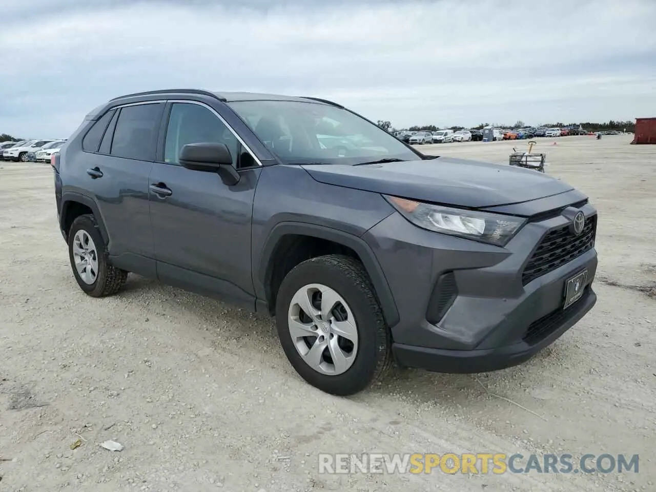 4 Photograph of a damaged car 2T3F1RFV6MW202633 TOYOTA RAV4 2021