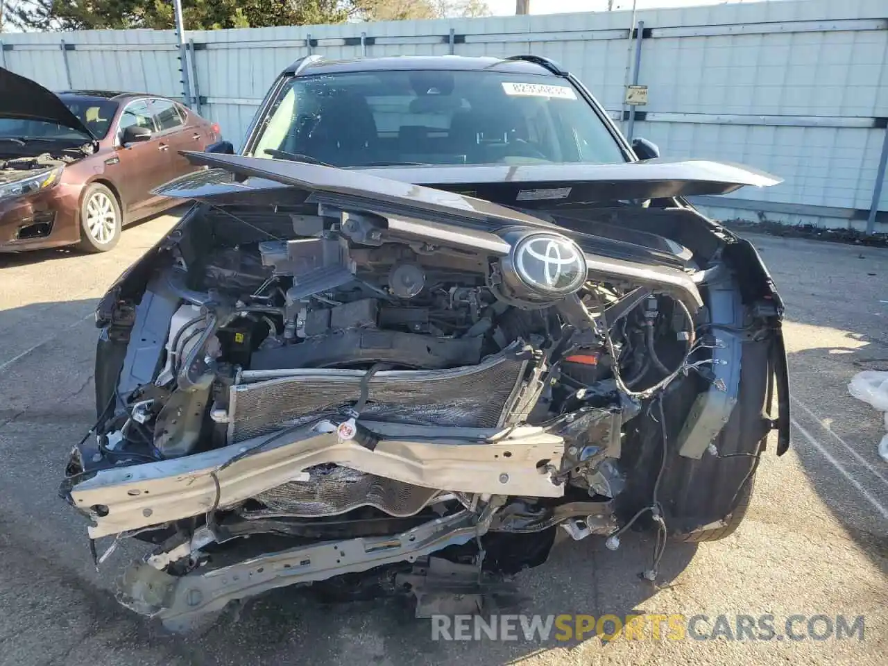 5 Photograph of a damaged car 2T3F1RFV6MW241464 TOYOTA RAV4 2021