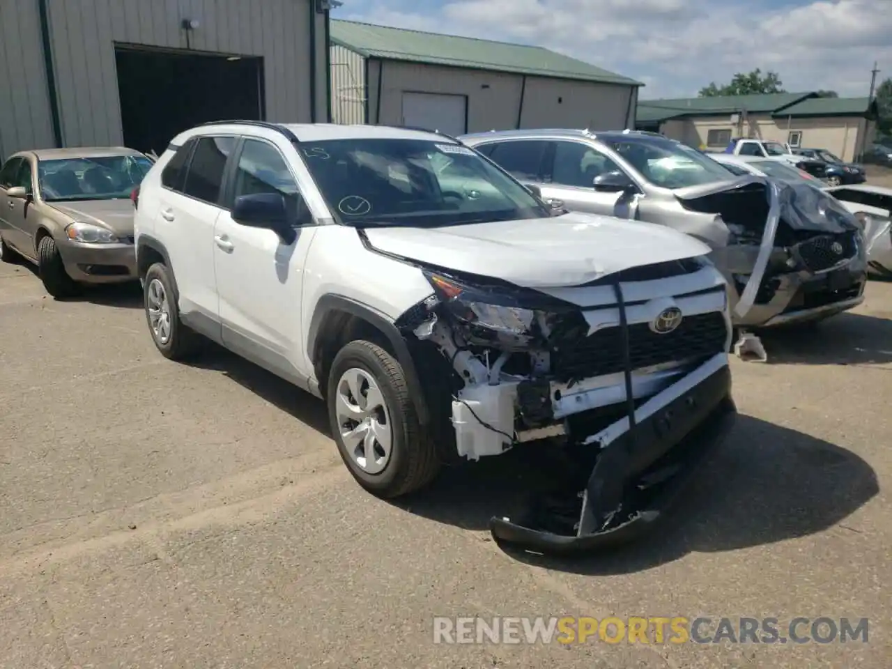 1 Photograph of a damaged car 2T3F1RFV7MC156974 TOYOTA RAV4 2021