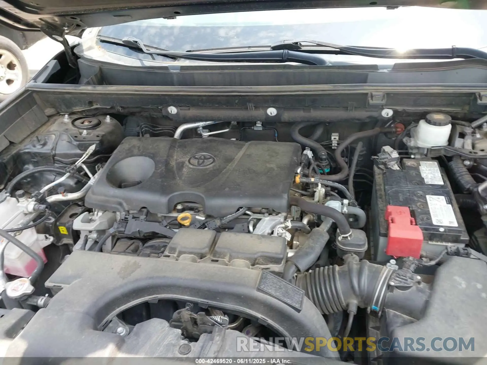10 Photograph of a damaged car 2T3F1RFV7MC157414 TOYOTA RAV4 2021