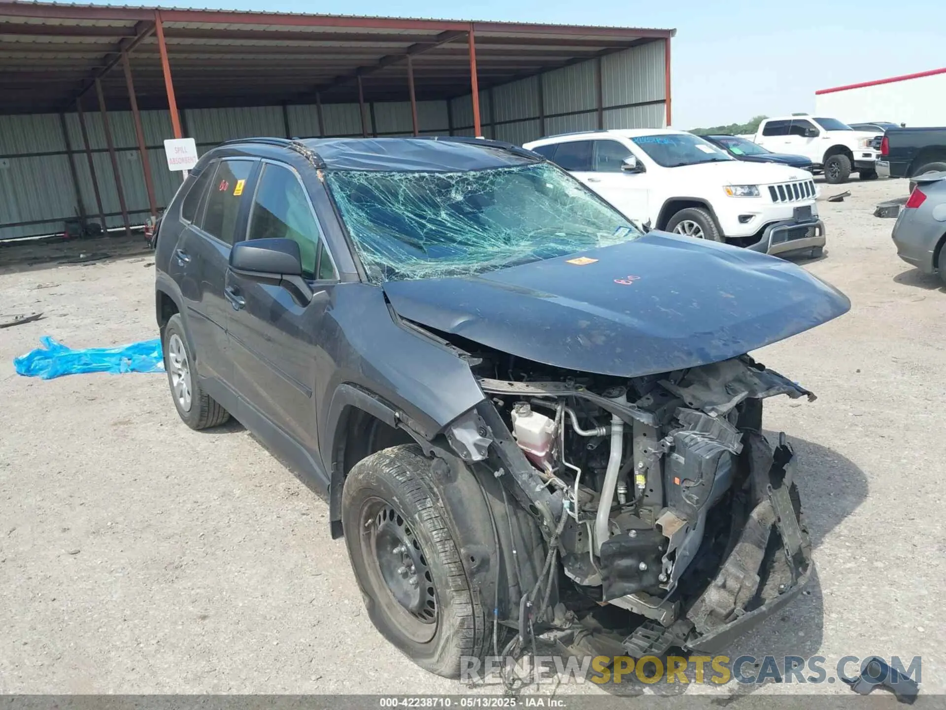 1 Photograph of a damaged car 2T3F1RFV7MC201590 TOYOTA RAV4 2021