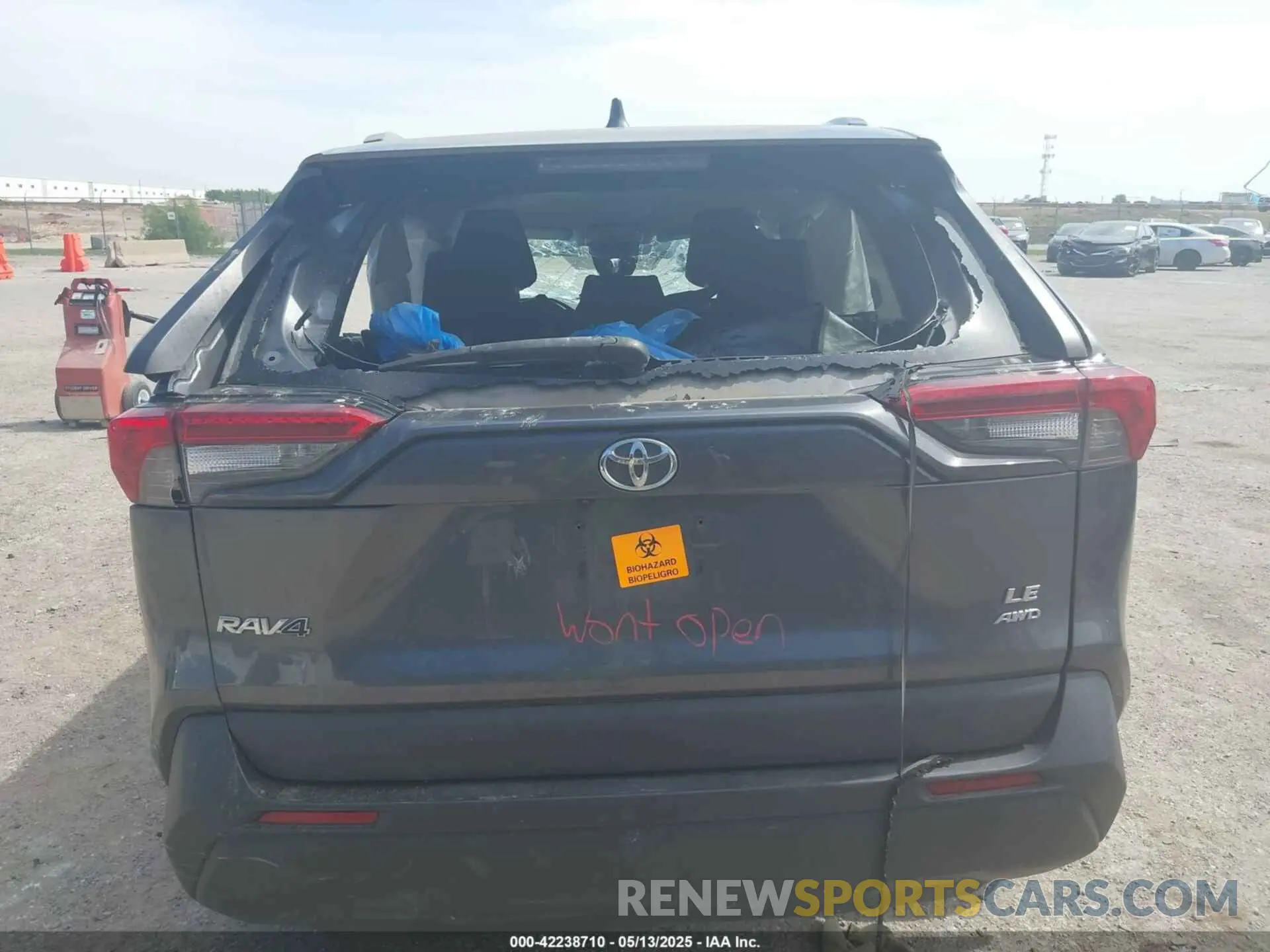 15 Photograph of a damaged car 2T3F1RFV7MC201590 TOYOTA RAV4 2021