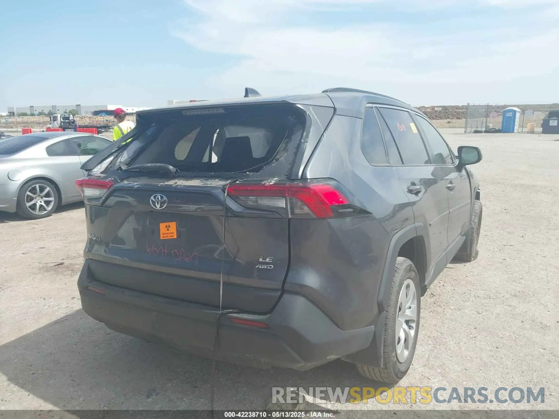 4 Photograph of a damaged car 2T3F1RFV7MC201590 TOYOTA RAV4 2021