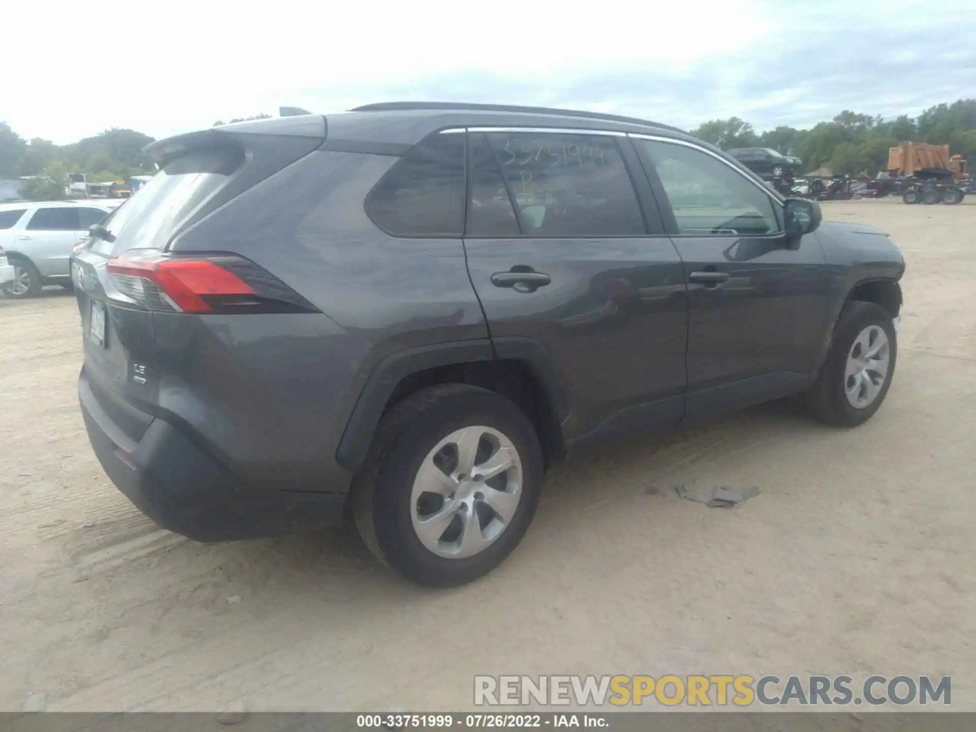 4 Photograph of a damaged car 2T3F1RFV7MC216171 TOYOTA RAV4 2021