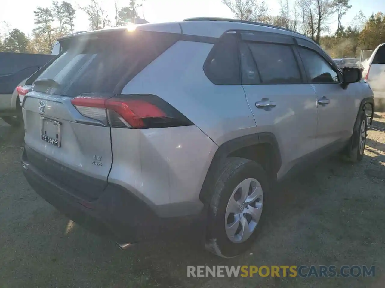 3 Photograph of a damaged car 2T3F1RFV7MC236906 TOYOTA RAV4 2021