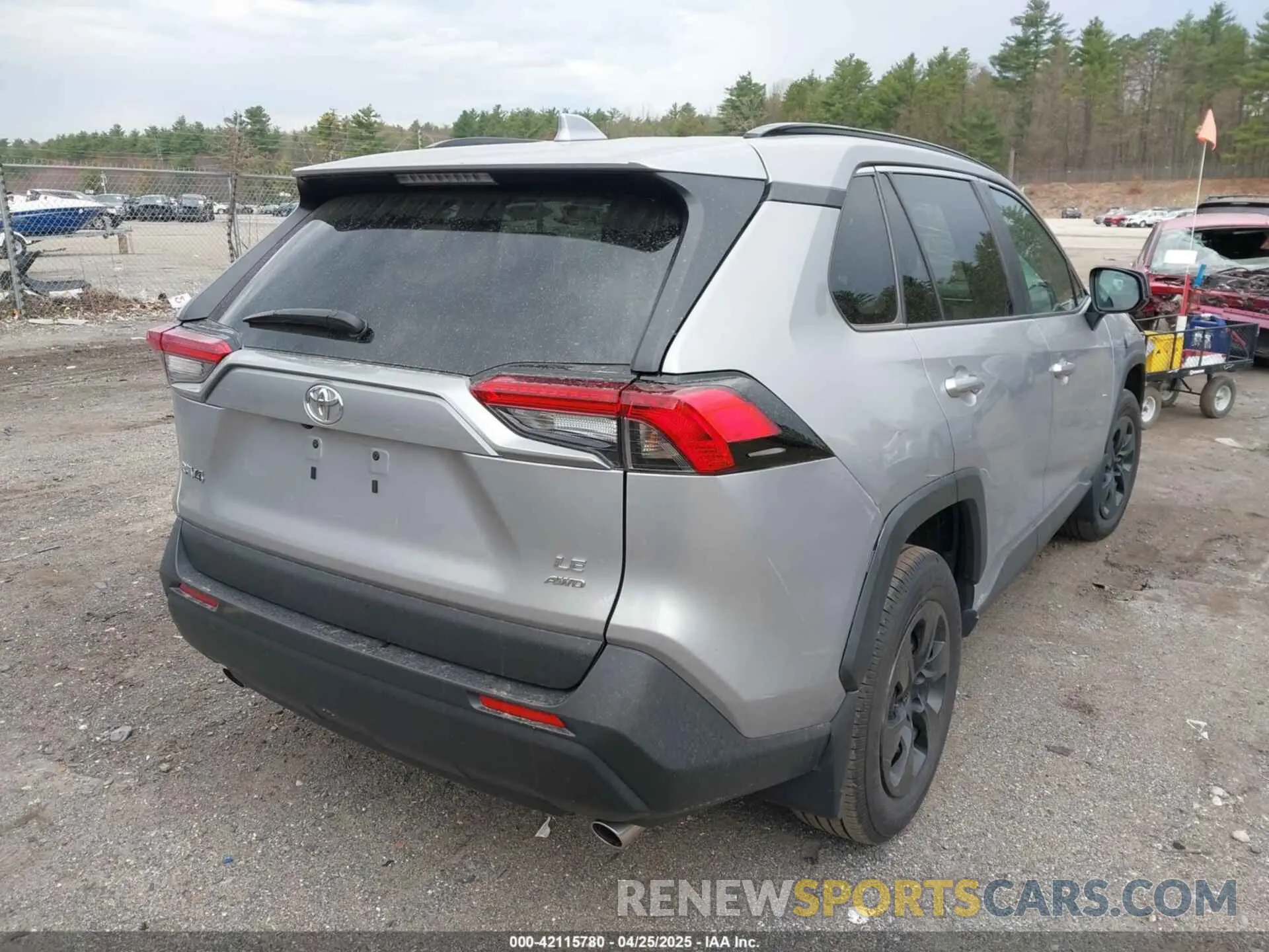 4 Photograph of a damaged car 2T3F1RFV7MC242074 TOYOTA RAV4 2021