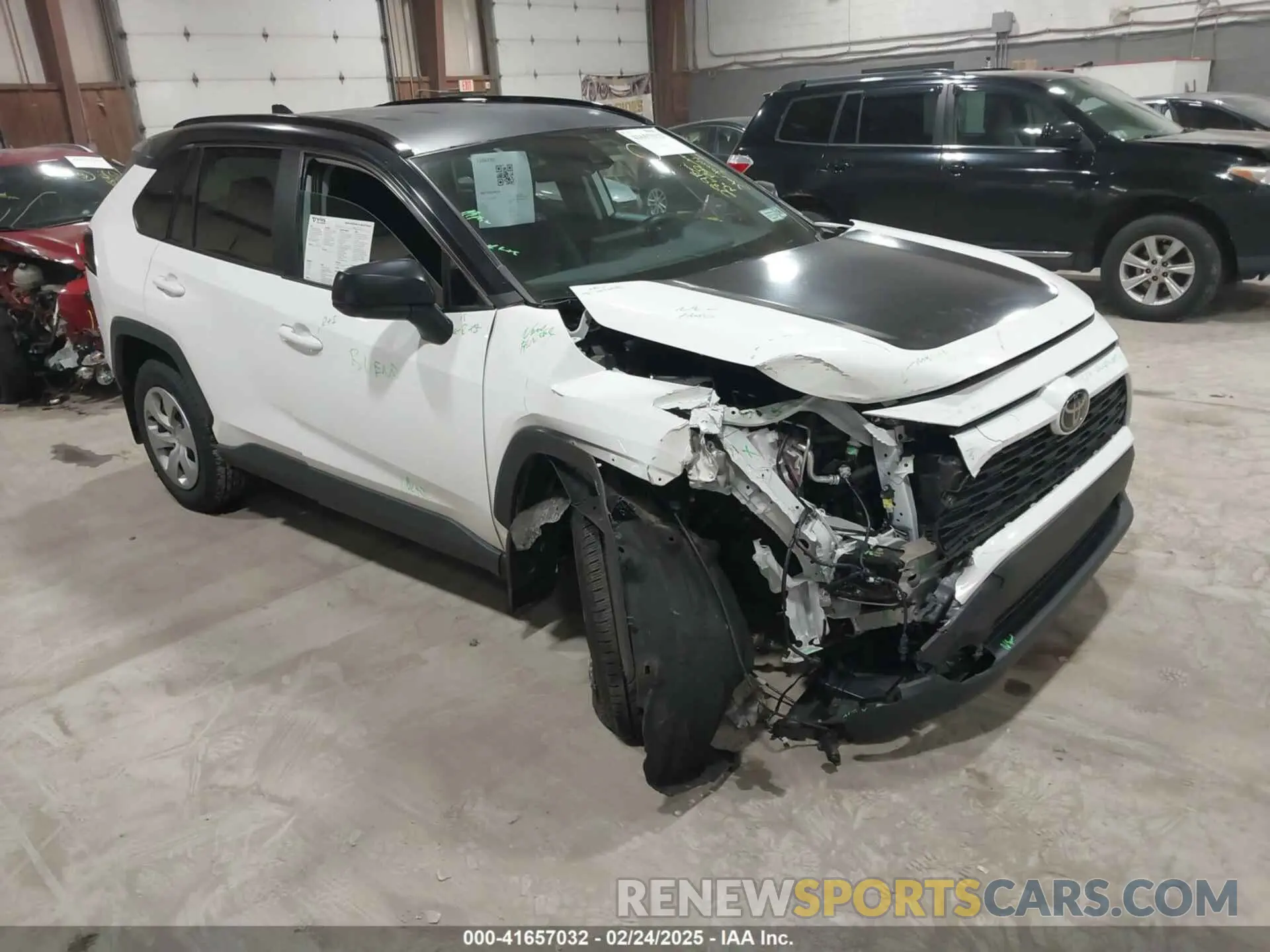 1 Photograph of a damaged car 2T3F1RFV7MC242625 TOYOTA RAV4 2021