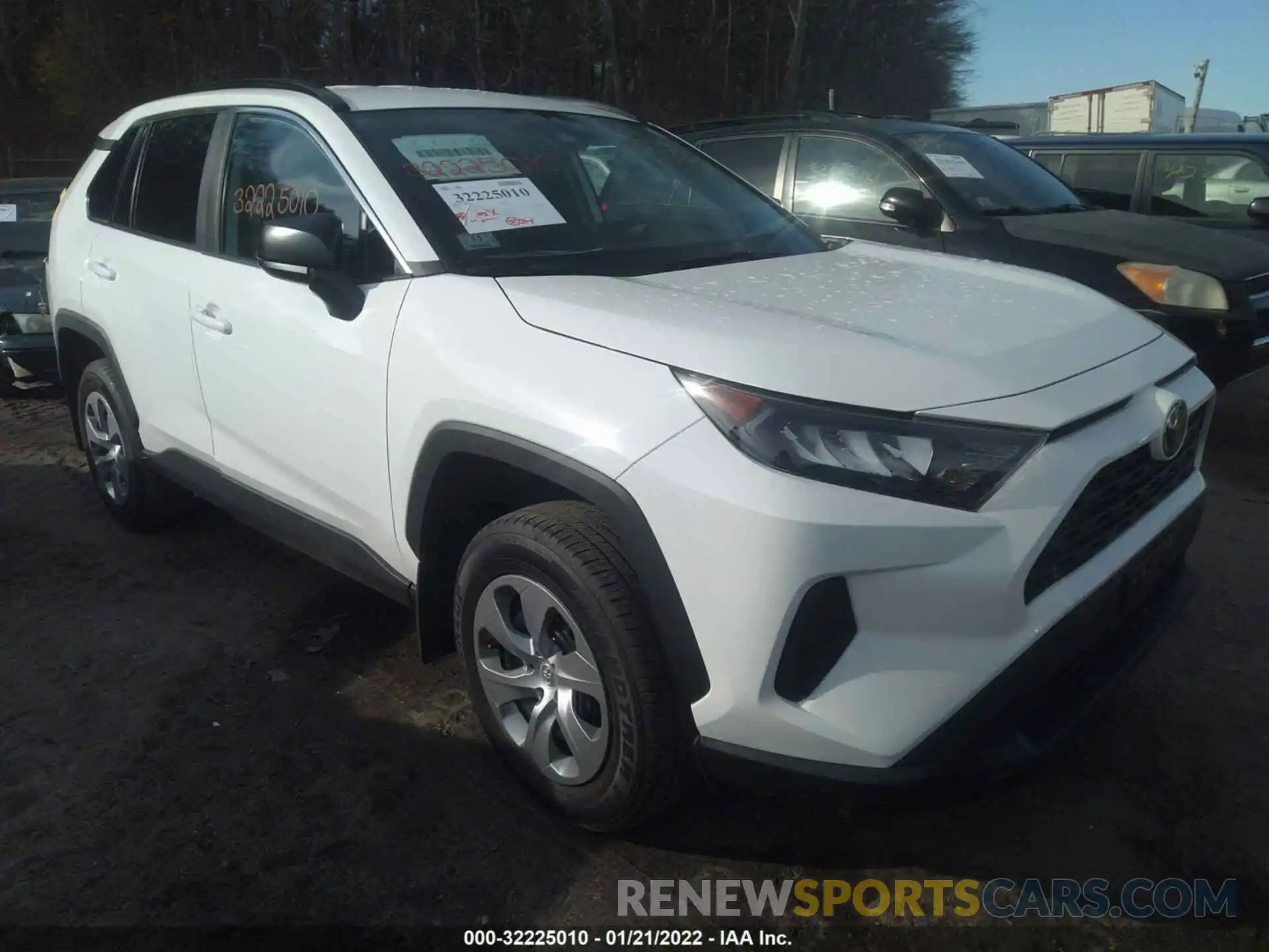 1 Photograph of a damaged car 2T3F1RFV7MC245234 TOYOTA RAV4 2021