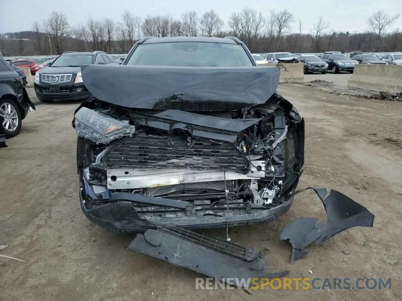 5 Photograph of a damaged car 2T3F1RFV7MC247193 TOYOTA RAV4 2021