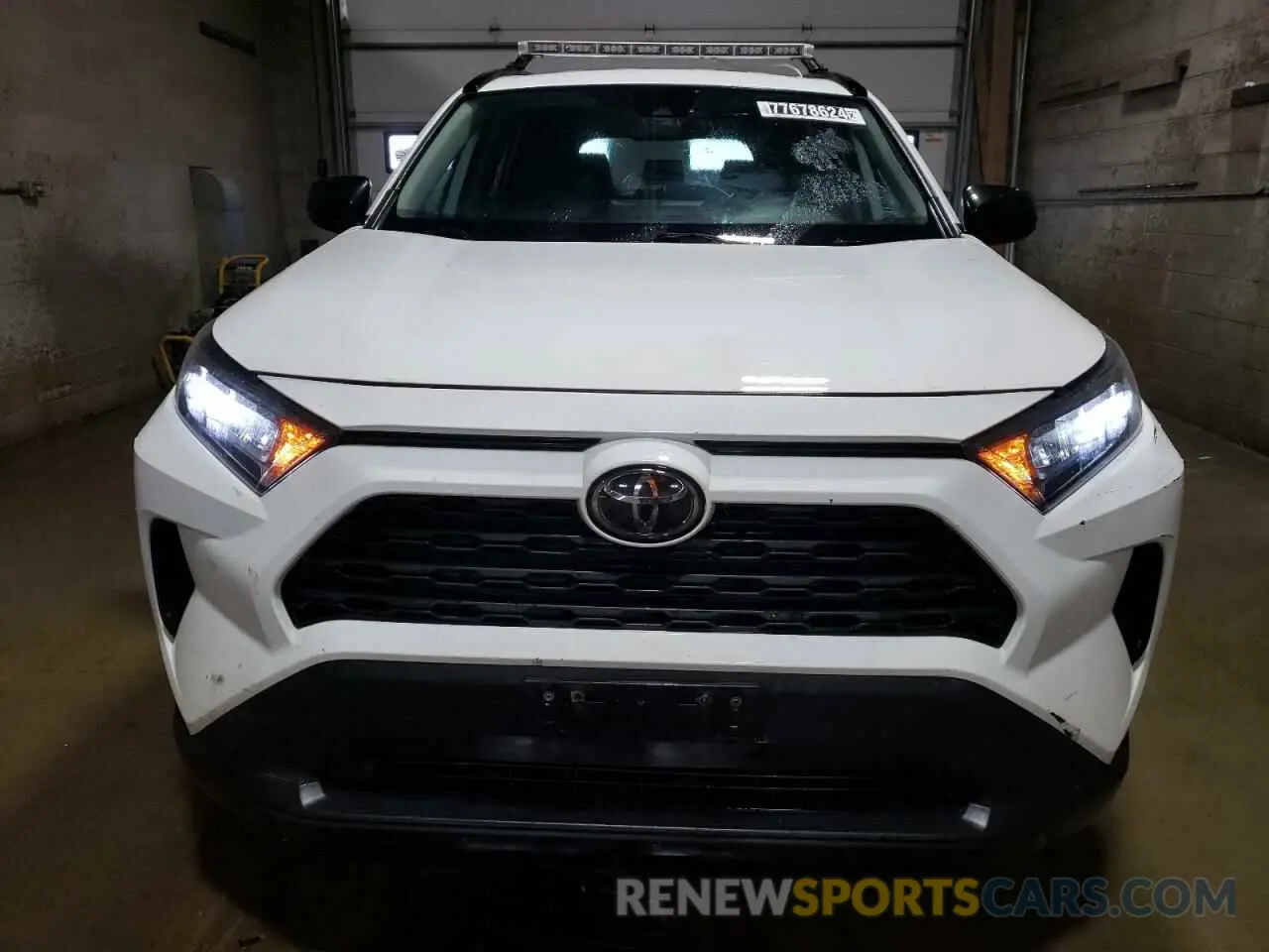 5 Photograph of a damaged car 2T3F1RFV7MW152289 TOYOTA RAV4 2021