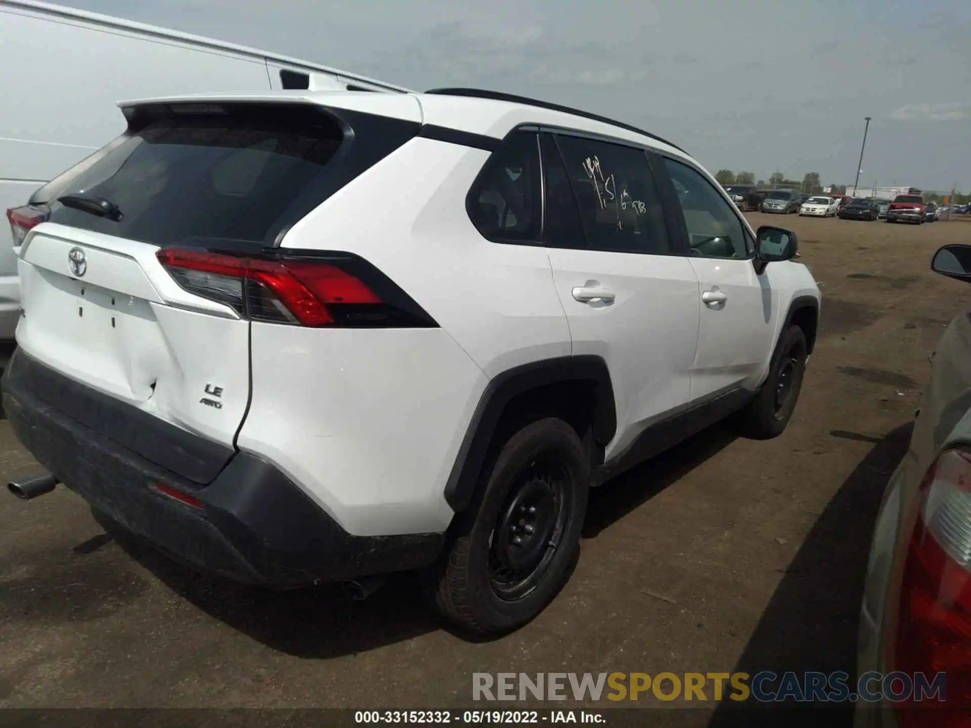 4 Photograph of a damaged car 2T3F1RFV7MW186488 TOYOTA RAV4 2021