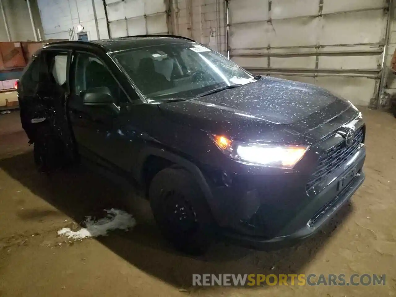 4 Photograph of a damaged car 2T3F1RFV7MW203581 TOYOTA RAV4 2021