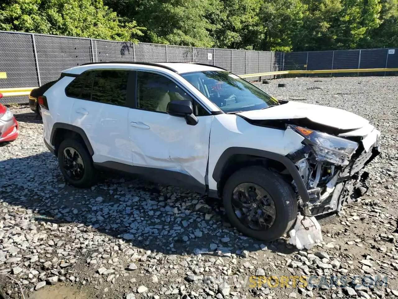 4 Photograph of a damaged car 2T3F1RFV7MW206769 TOYOTA RAV4 2021