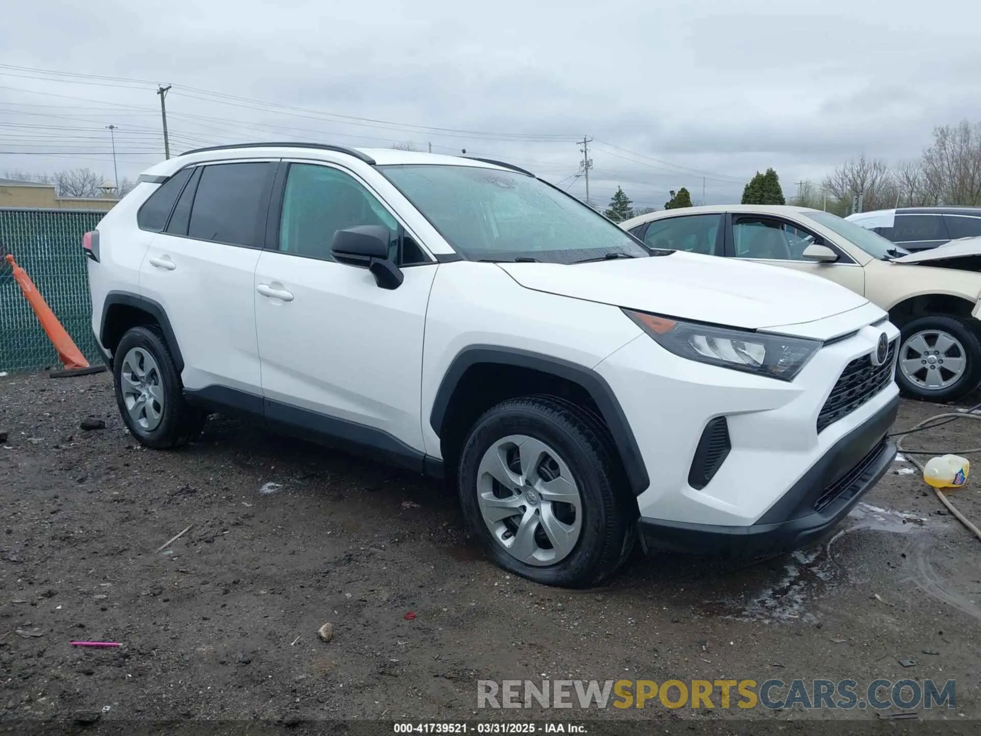 1 Photograph of a damaged car 2T3F1RFV8MC227874 TOYOTA RAV4 2021
