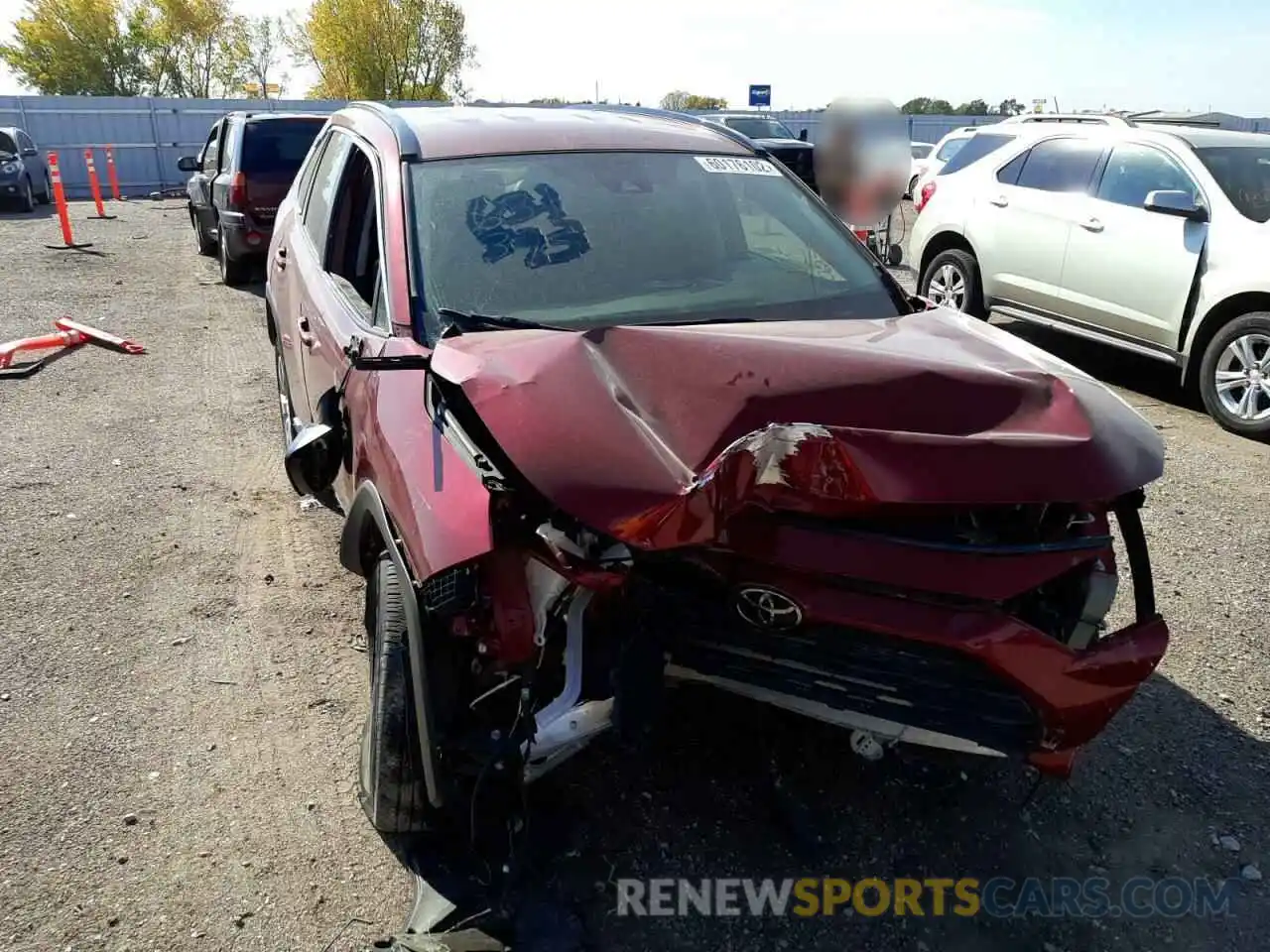 1 Photograph of a damaged car 2T3F1RFV8MW190226 TOYOTA RAV4 2021