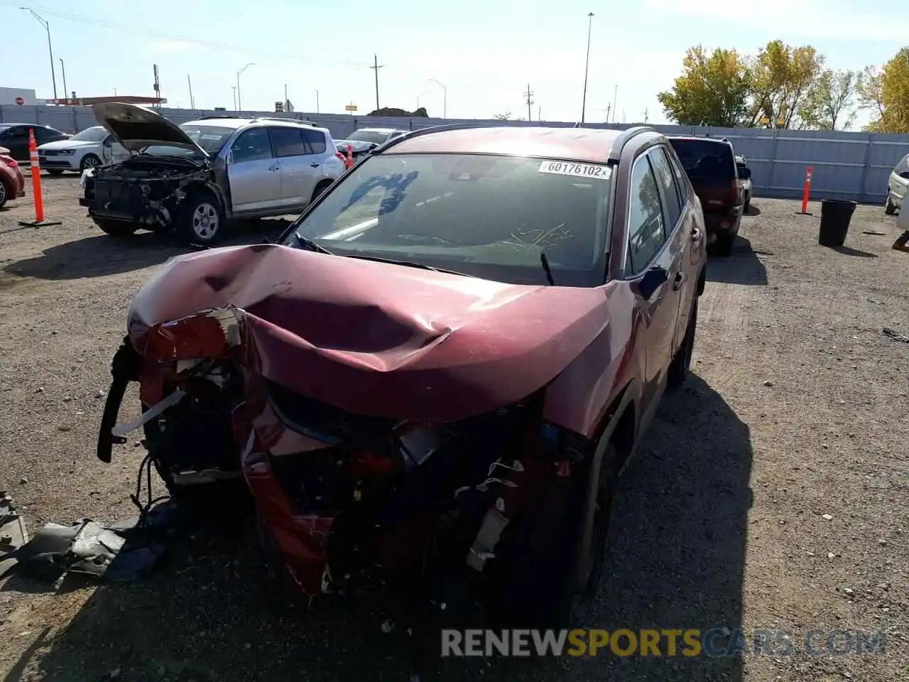 2 Photograph of a damaged car 2T3F1RFV8MW190226 TOYOTA RAV4 2021