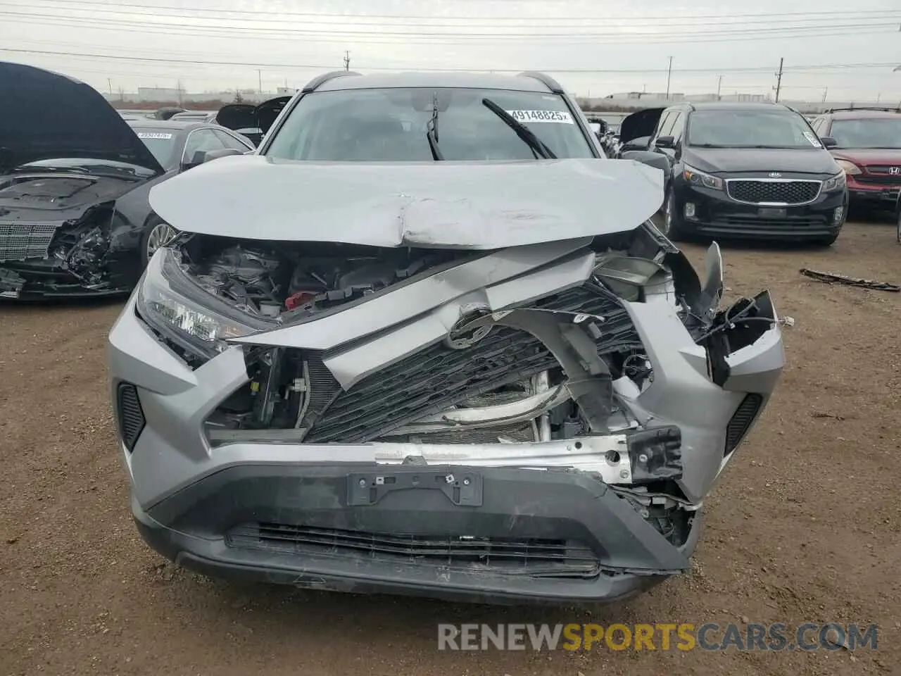 5 Photograph of a damaged car 2T3F1RFV8MW193370 TOYOTA RAV4 2021