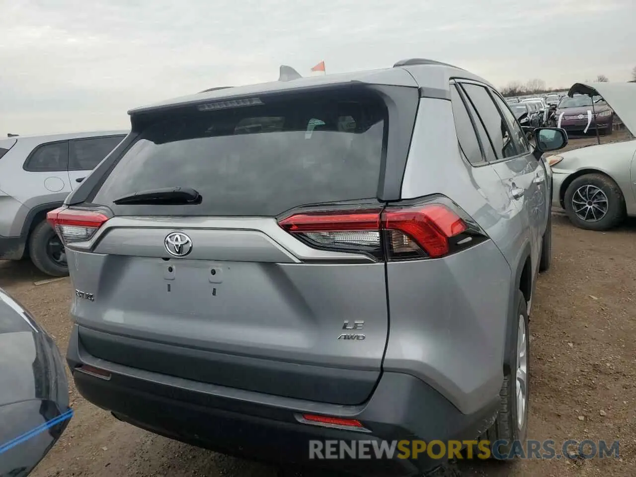 6 Photograph of a damaged car 2T3F1RFV8MW193370 TOYOTA RAV4 2021