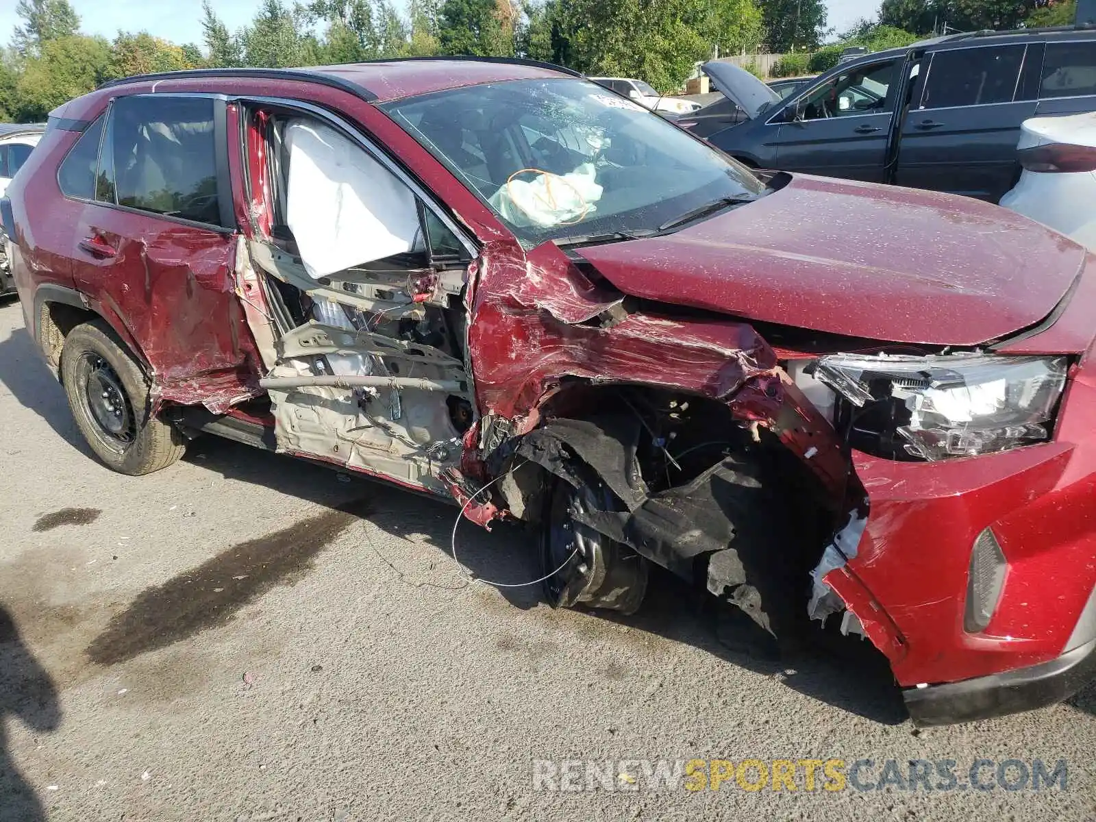 9 Photograph of a damaged car 2T3F1RFV8MW204478 TOYOTA RAV4 2021