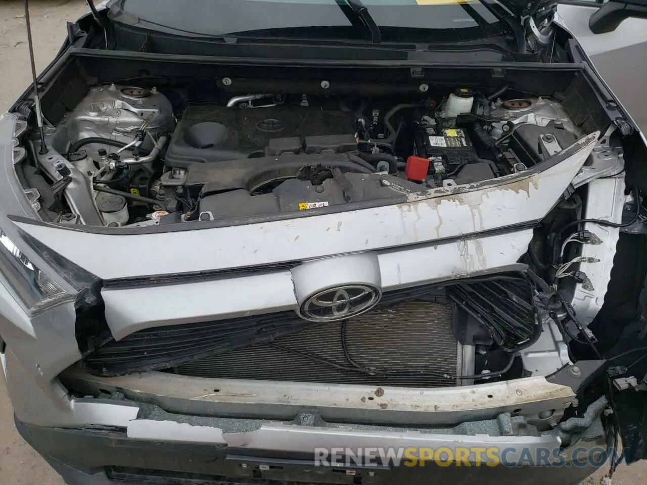 12 Photograph of a damaged car 2T3F1RFV9MC188616 TOYOTA RAV4 2021