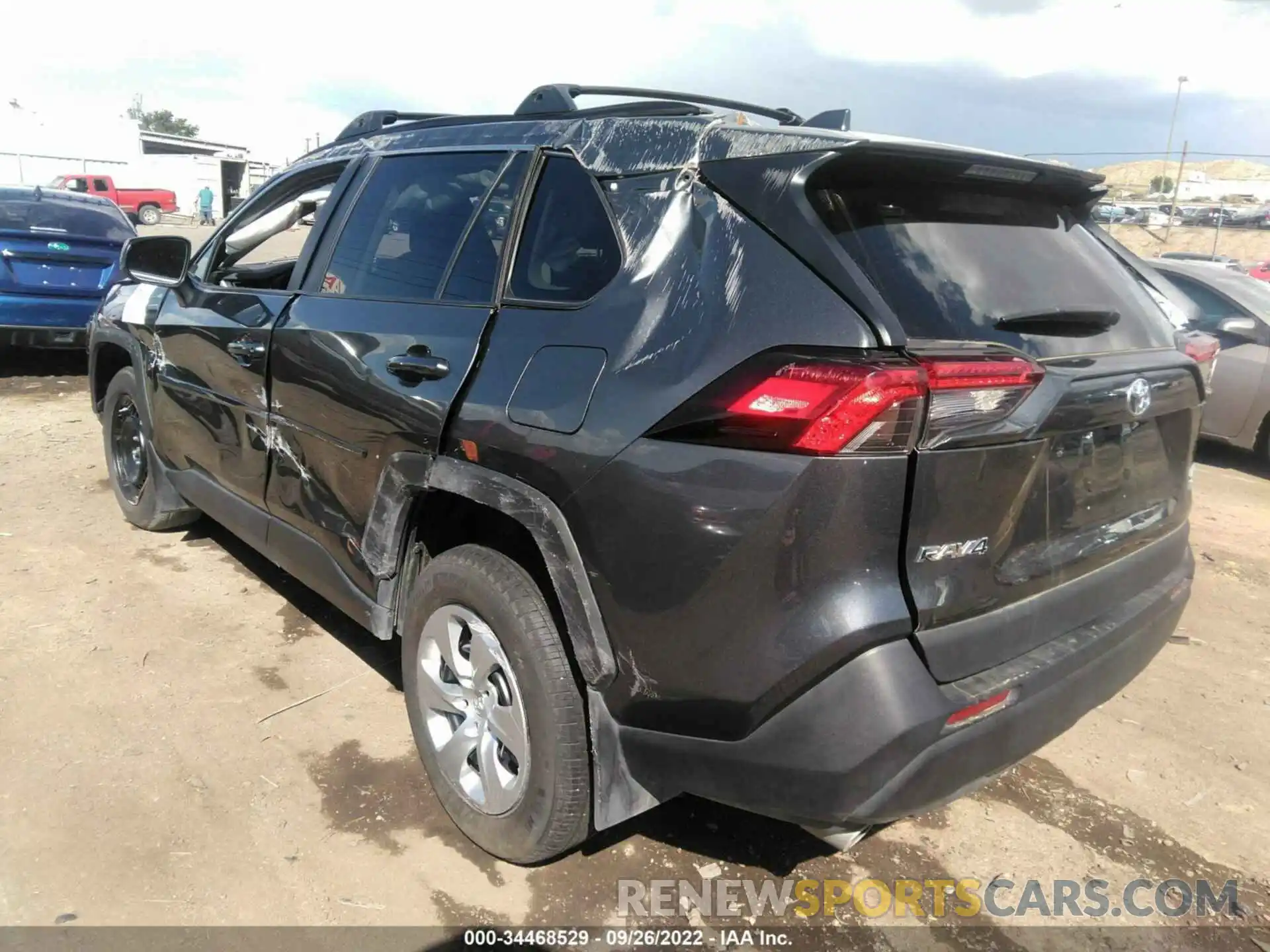 3 Photograph of a damaged car 2T3F1RFV9MC211005 TOYOTA RAV4 2021