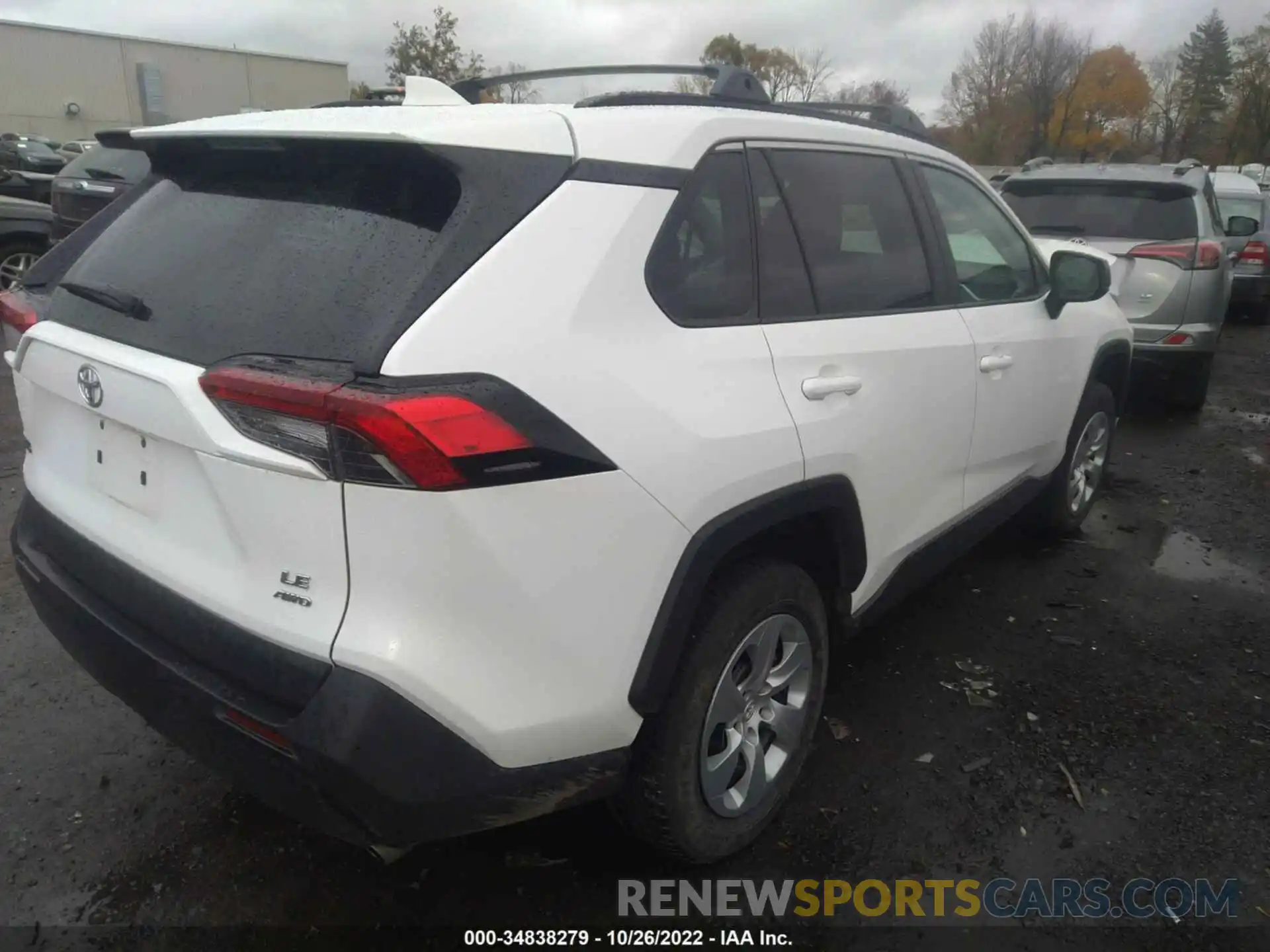 4 Photograph of a damaged car 2T3F1RFV9MC218228 TOYOTA RAV4 2021