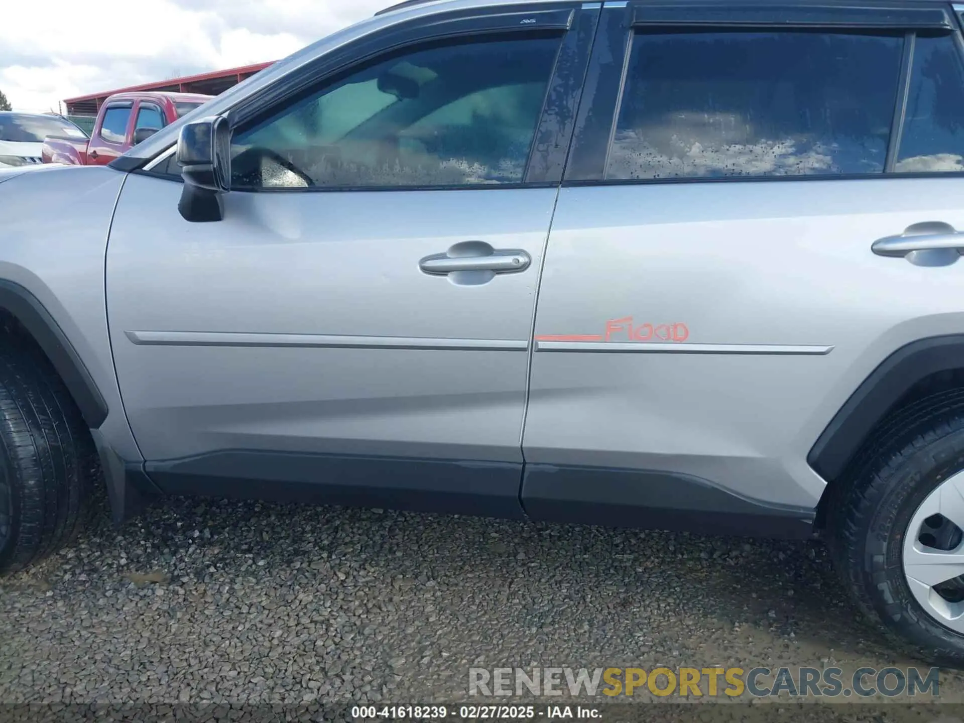 6 Photograph of a damaged car 2T3F1RFV9MC234218 TOYOTA RAV4 2021