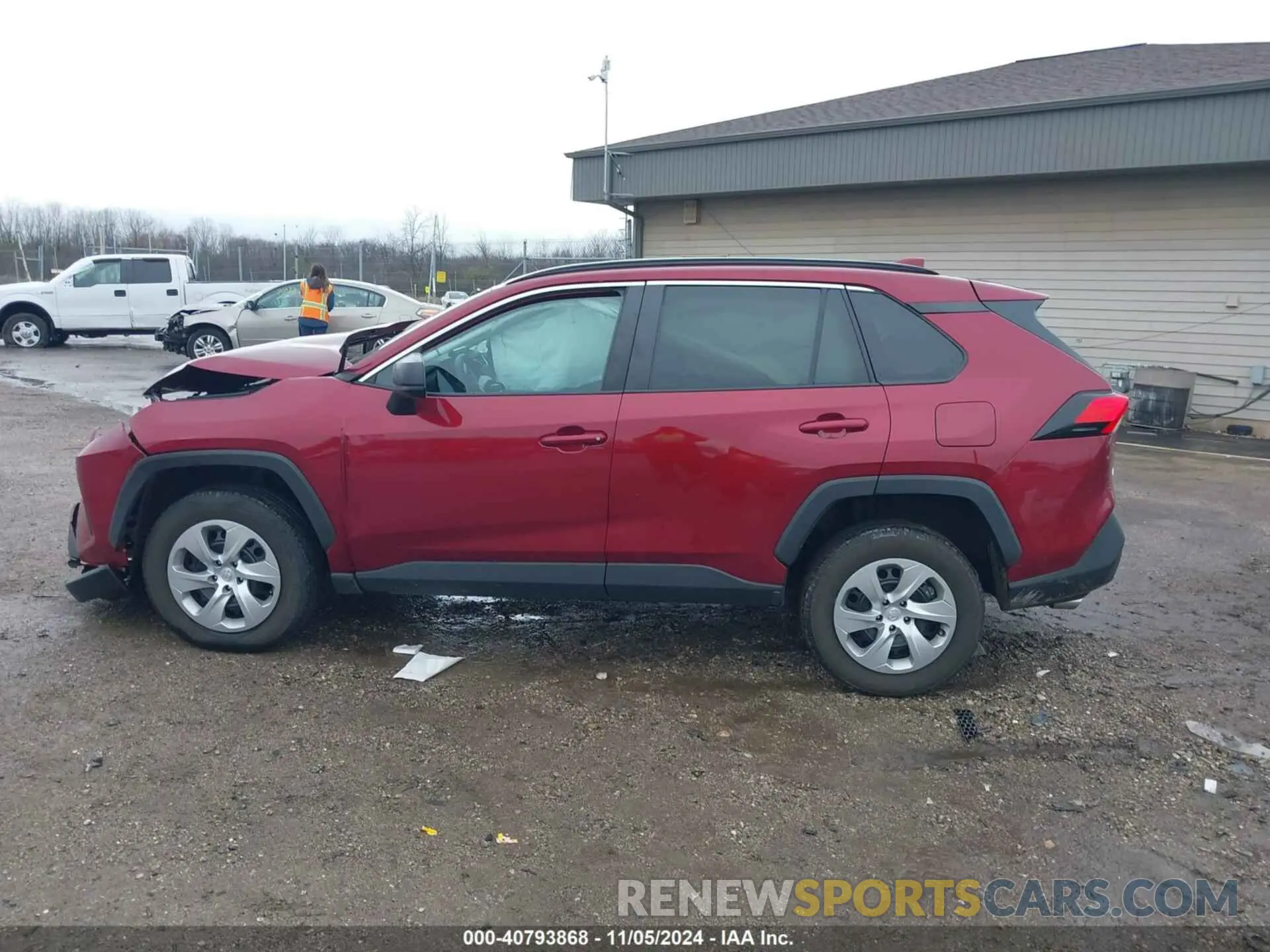15 Photograph of a damaged car 2T3F1RFV9MW176822 TOYOTA RAV4 2021