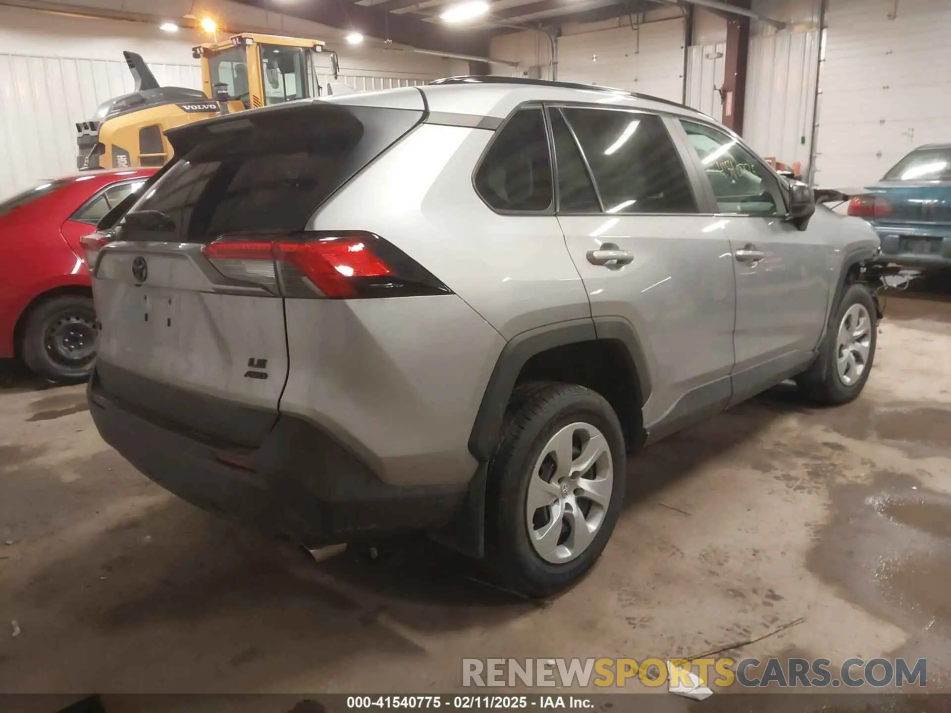 4 Photograph of a damaged car 2T3F1RFVXMC145421 TOYOTA RAV4 2021
