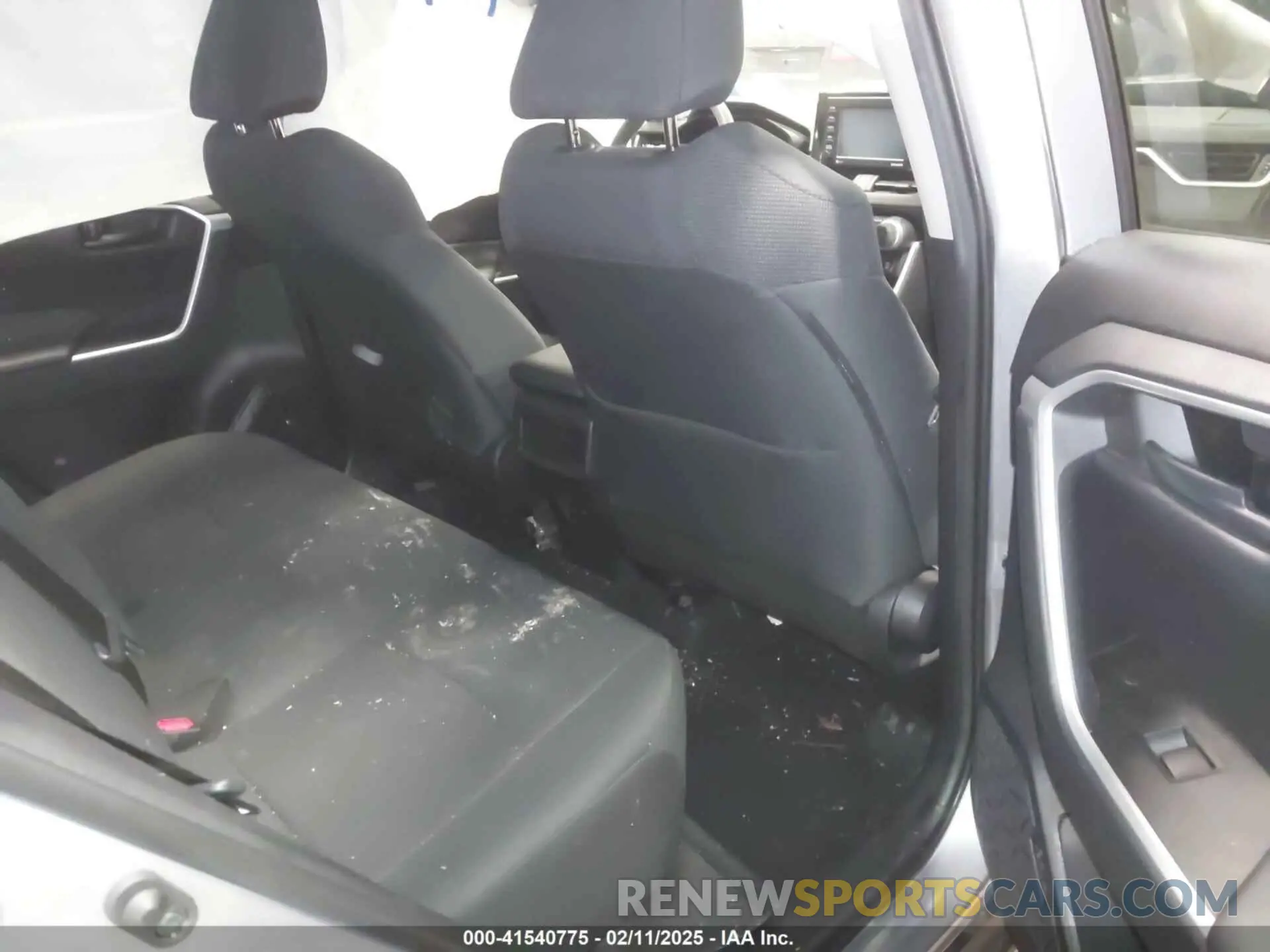 8 Photograph of a damaged car 2T3F1RFVXMC145421 TOYOTA RAV4 2021
