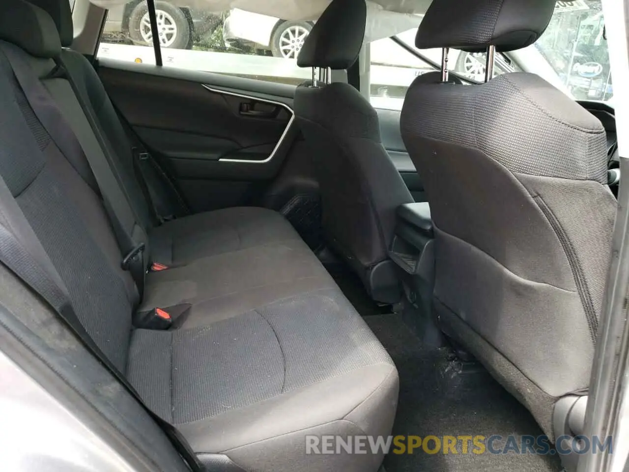 11 Photograph of a damaged car 2T3F1RFVXMC150960 TOYOTA RAV4 2021